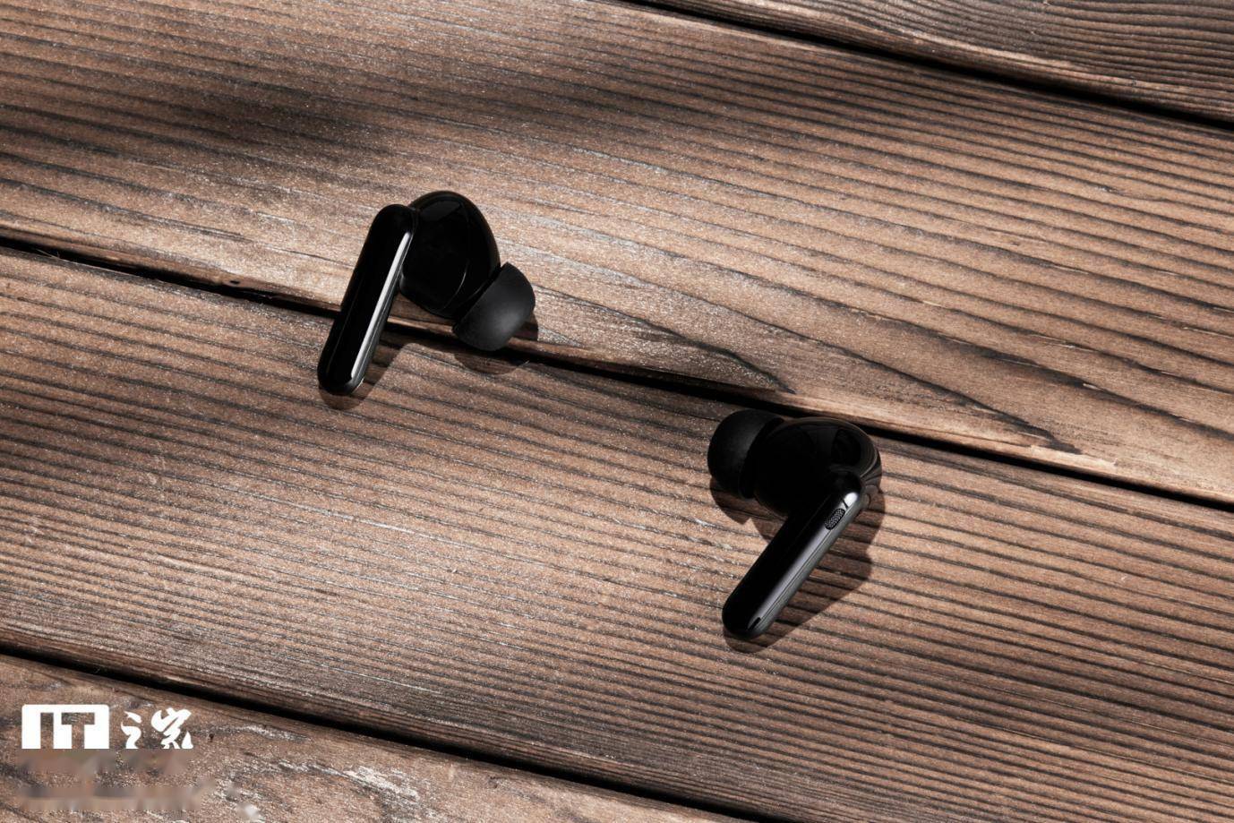 旗舰|荣耀 Earbuds 3 Pro 真无线降噪耳机体验：旗舰音质，监测体温