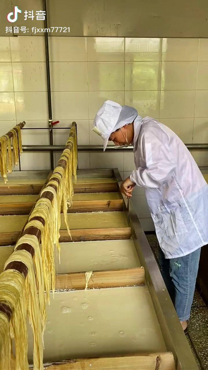 传统工艺手工制作腐竹优质农产品腐竹豆制品