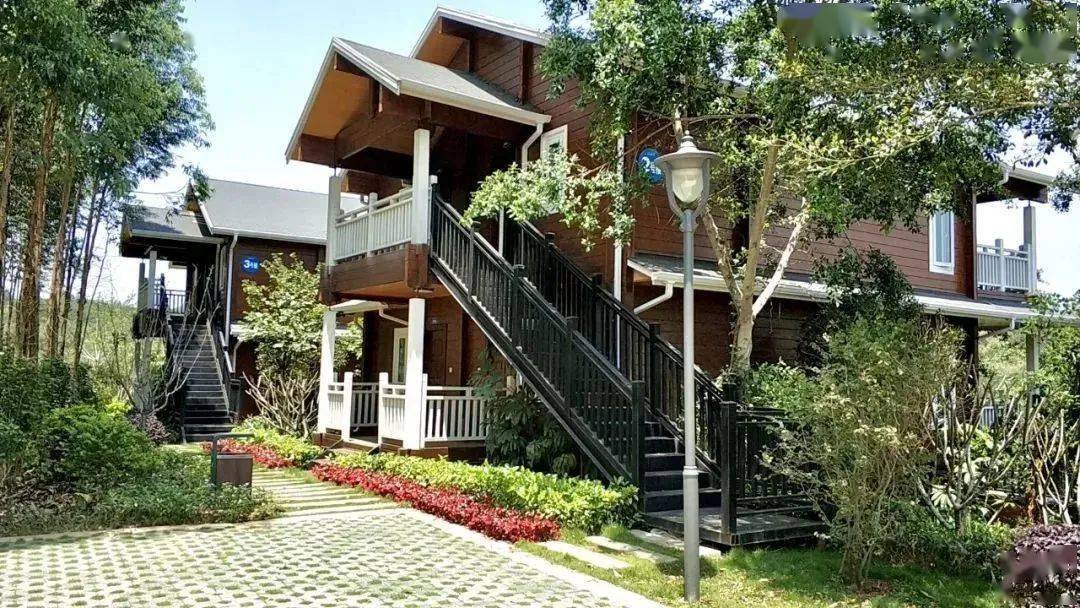 餐饮德福庄园餐饮由南宁饭店主理德福特色烤全羊特色烧烤区大柴灶