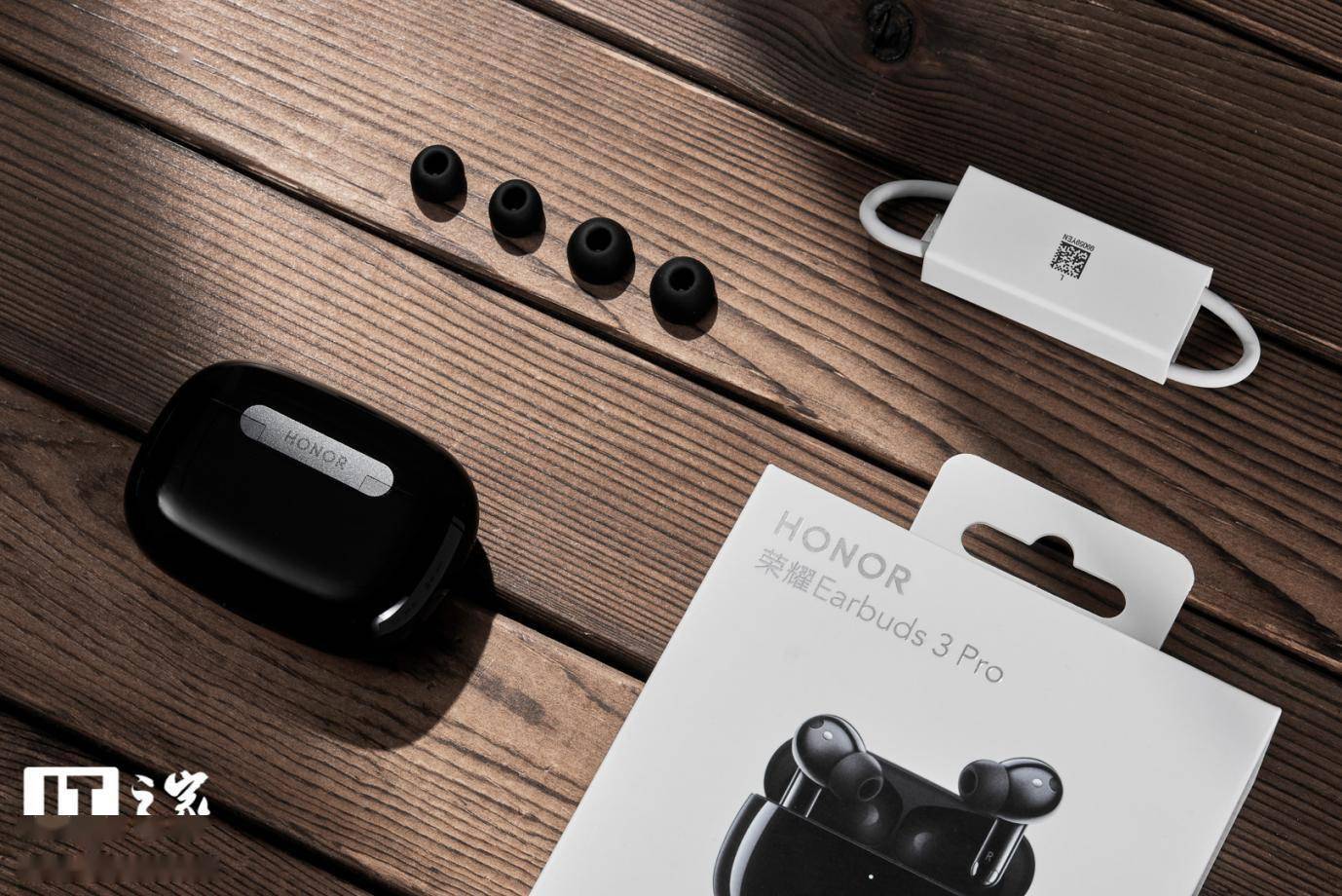 旗舰|荣耀 Earbuds 3 Pro 真无线降噪耳机体验：旗舰音质，监测体温