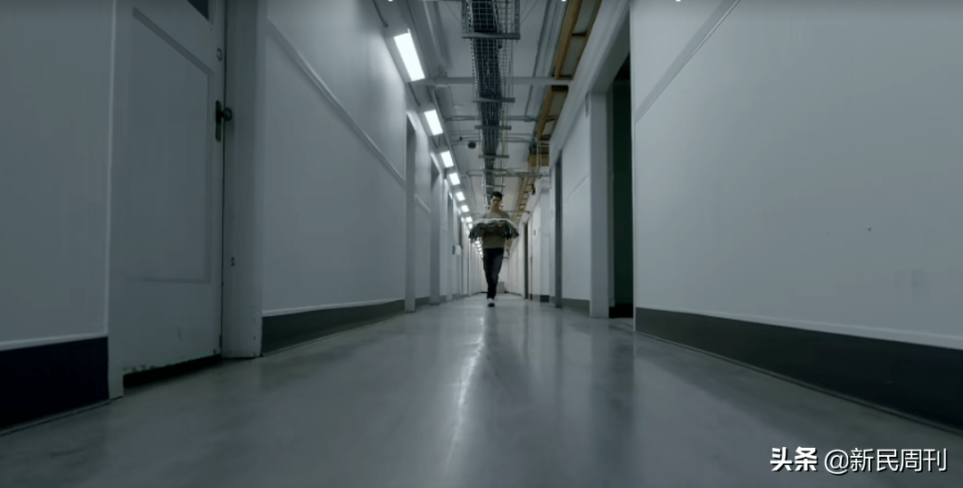 新生|死后的第一天,他在Uploading的世界复活