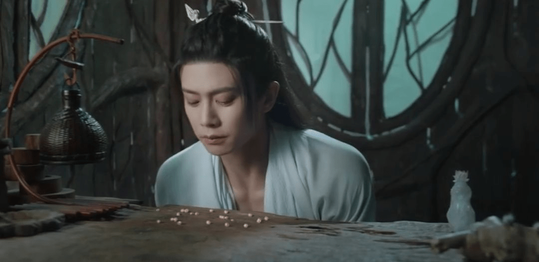 因为|心疼任嘉伦,不是剔骨就是割尾,还是流泪变珍珠的长意,比较可爱