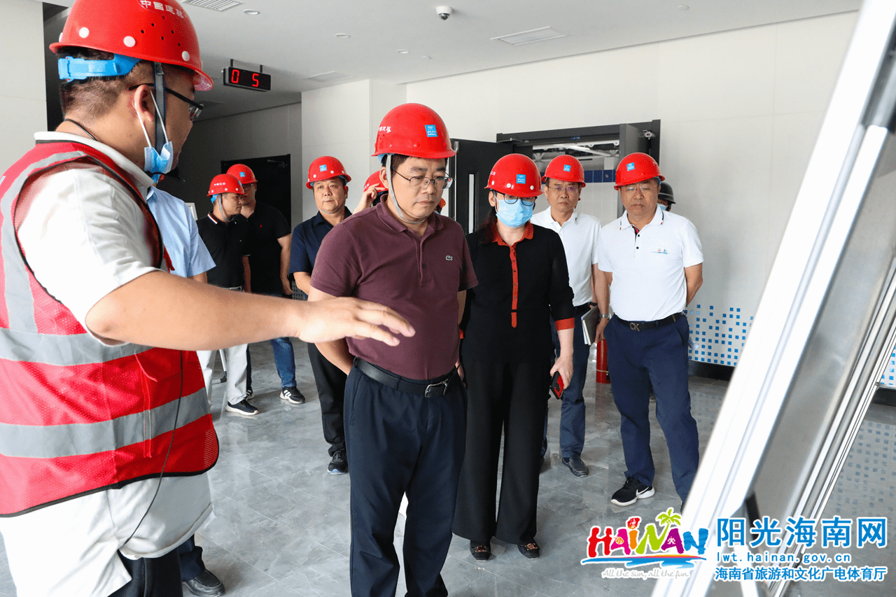 李辉卫率队赴儋州调研_筹备工作_体育馆_一行