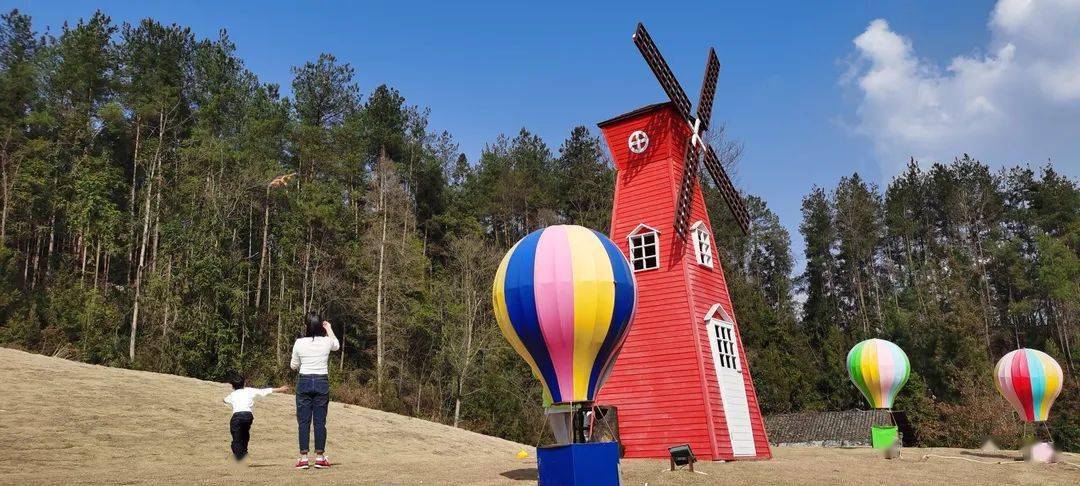 打卡利川暖春撒歡好去處_地址_展廳_活動