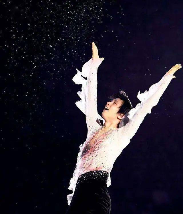 灼华时报二月期刊 上_羽生结_比赛_冰面