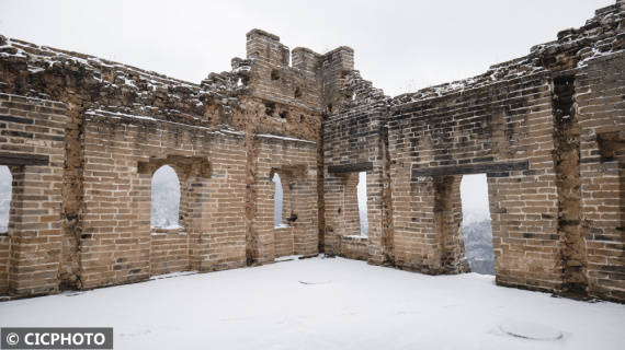 司马台长城雪景如画