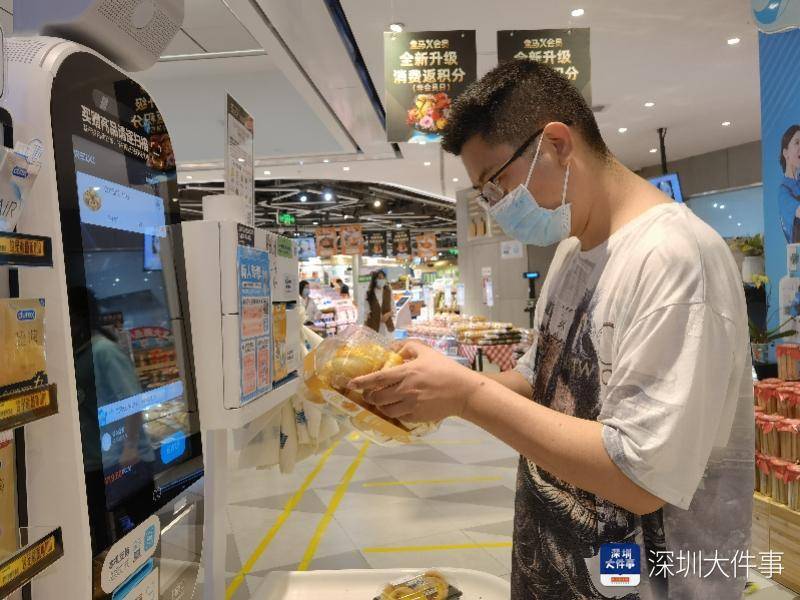 深圳部分餐饮店恢复堂食：“感觉烟火气在一点点地回来了”