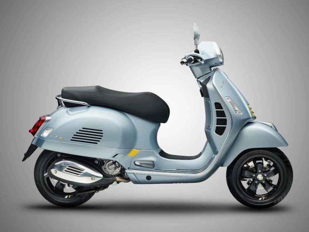 现车出售充满神秘颜色的vespa300科技银