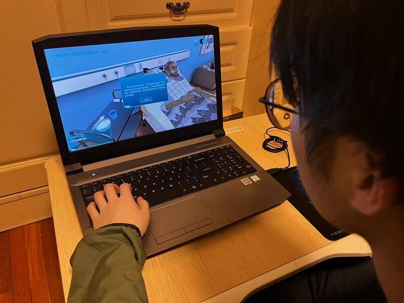 如何让学生们黏在网课上这些职校实训课用了黑科技