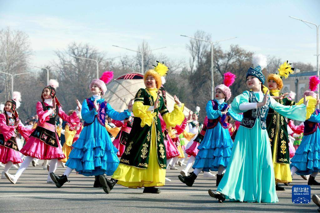 吉尔吉斯斯坦庆祝纳乌鲁斯节