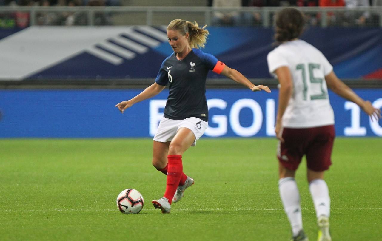 法国|队报：法国女足联赛球员大部分月薪不足2000欧，最高月薪3.7万欧