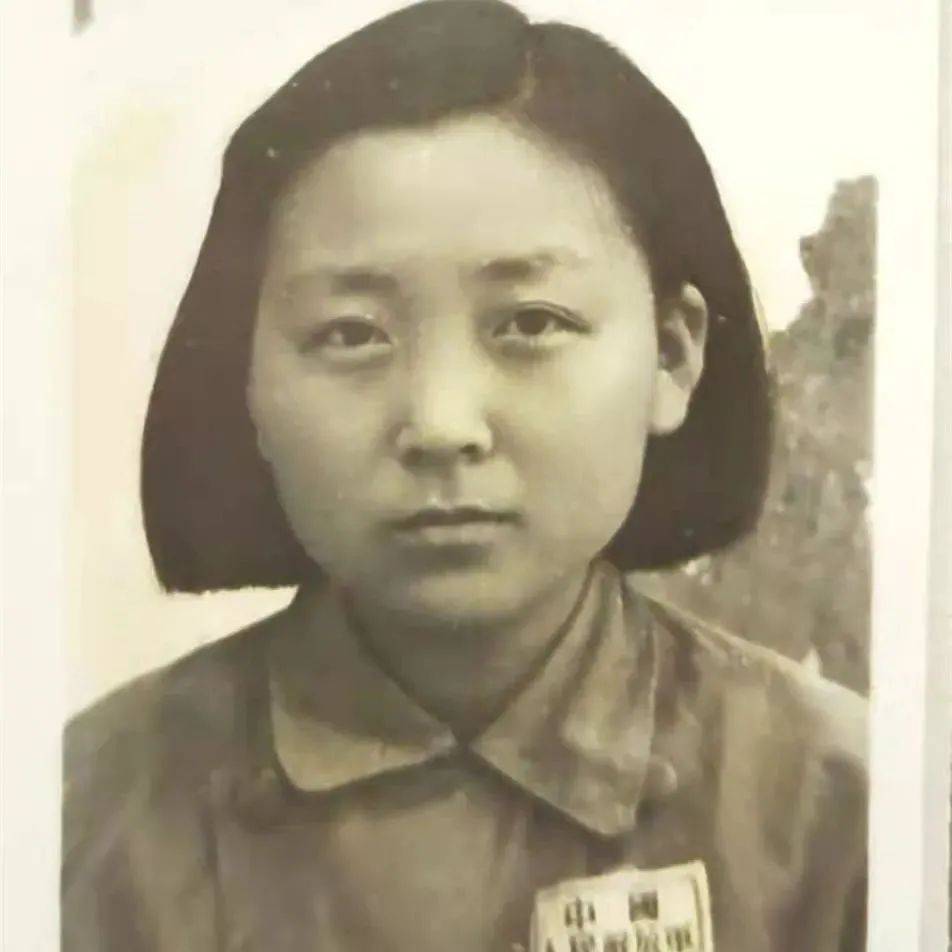 时光流转，不变的是她始终绽放的红色力量_徐瑾_工作_医疗