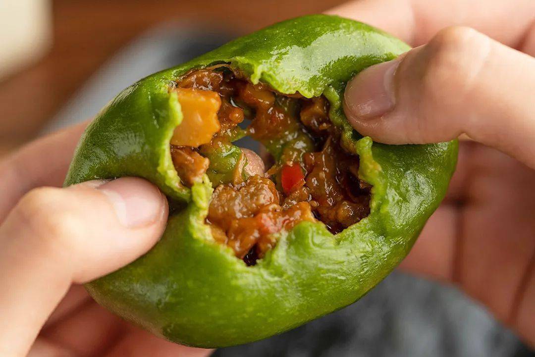 不如来试试这款鲜香的咸青团_口味_外皮_春笋