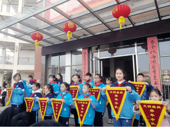 一校一品怀宁县独秀小学少先队大队挖掘独秀红色元素打造红色品牌