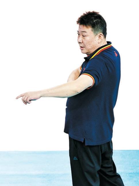 中国女排|训练营仅是开始，亚运会世锦赛是重头戏！女排主教练蔡斌这样说
