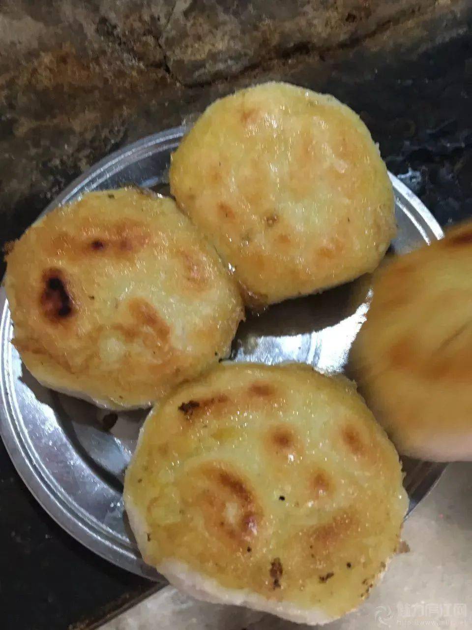 皖美好味道 百县名小吃 | 庐江黄屯大饼_老街_一面_家乡