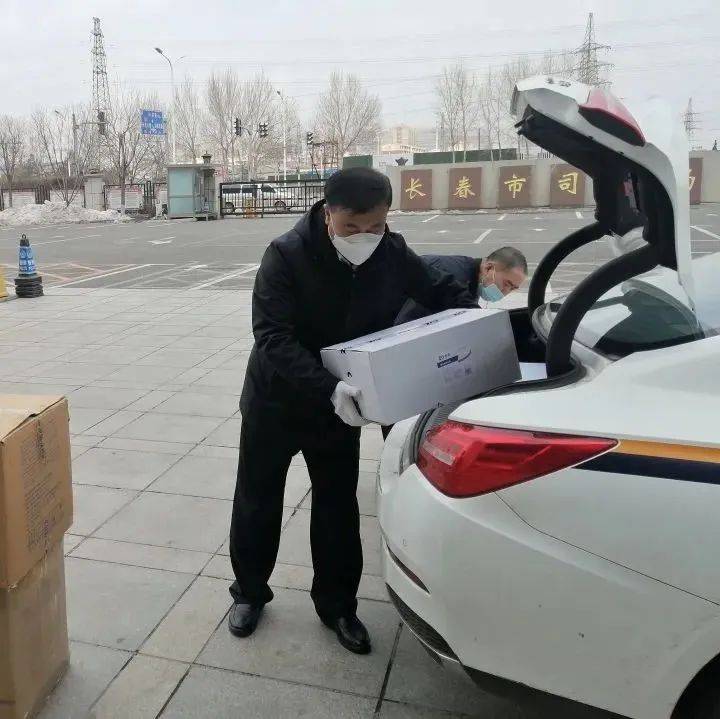 战“疫”政法人︱前方后方 同守一方：长春市司法局抗疫志愿者剪影_防控_疫情_执行任务