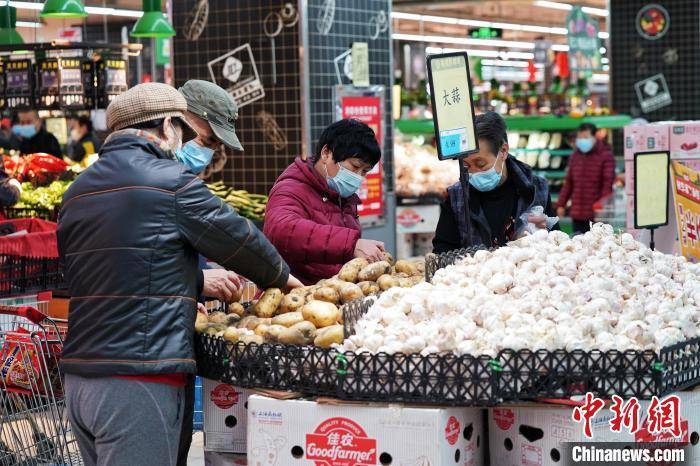 哈尔滨：一果蔬批发市场暂停营业果蔬供应现缺口 紧急预案保供应