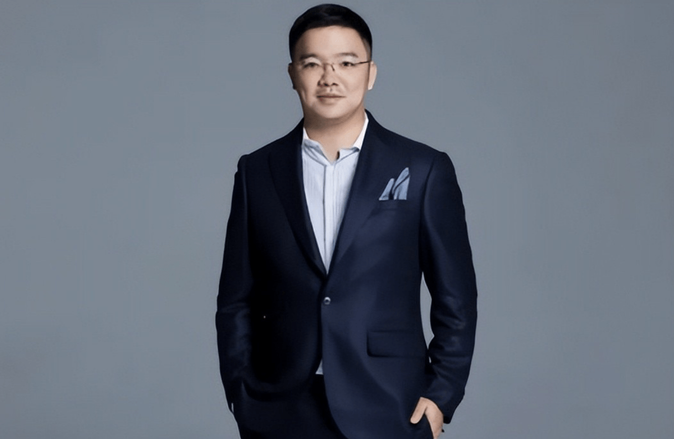 成都年轻富豪王明鎏打造区块链技术领先企业身家100亿