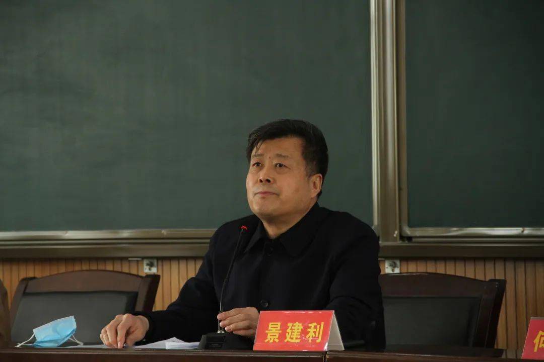 盐化中学开展疫情防控应急演练