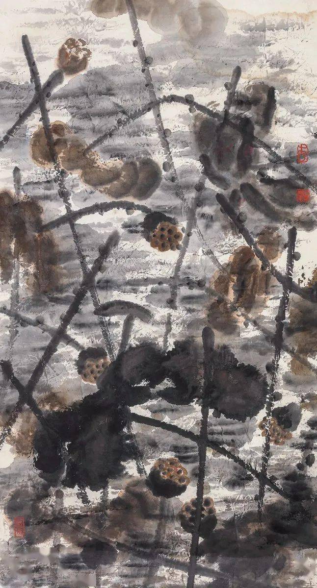 李老十荷花欣赏李老十:"我把枯蓬败叶置于秋风苦雨,冬雪寒霜之中,画面