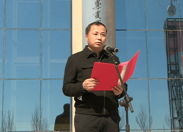 莫旗税务局启动第31个税收宣传月活动