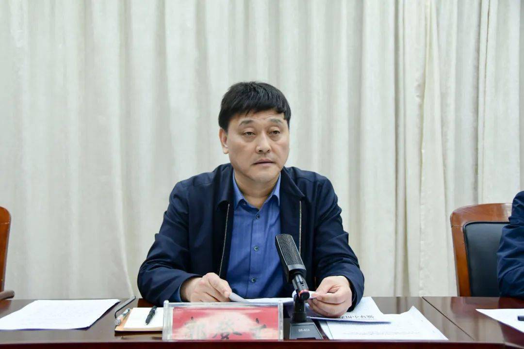 纪委书记,监委主任 马科峰会上,县自然资源局负责人宣读了《石楼县