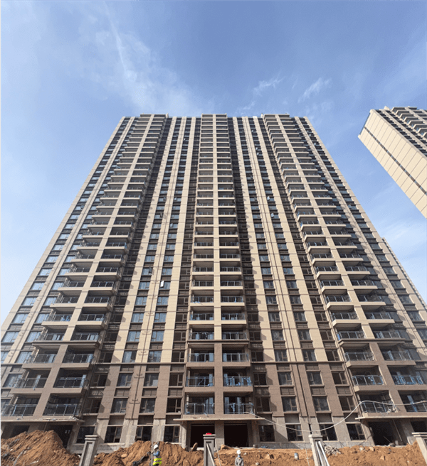 家期碧桂园双湖城12栋楼主体结构完成