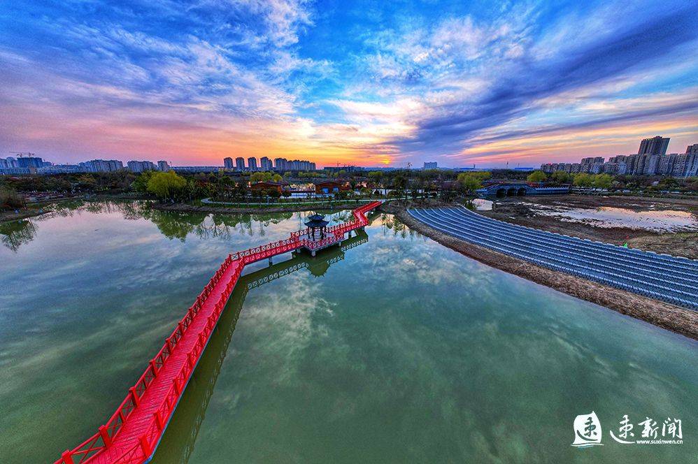 泗洪霞美园林景如画