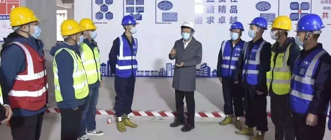 这位全国政协委员给农民工兄弟交了一份“履职作业”_张义光_两会_建筑业