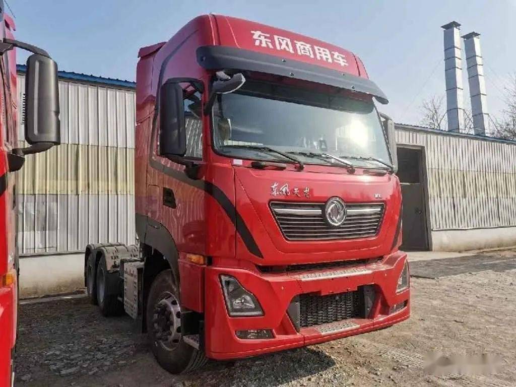 资源运输有新车东风天龙kl465马力牵引车