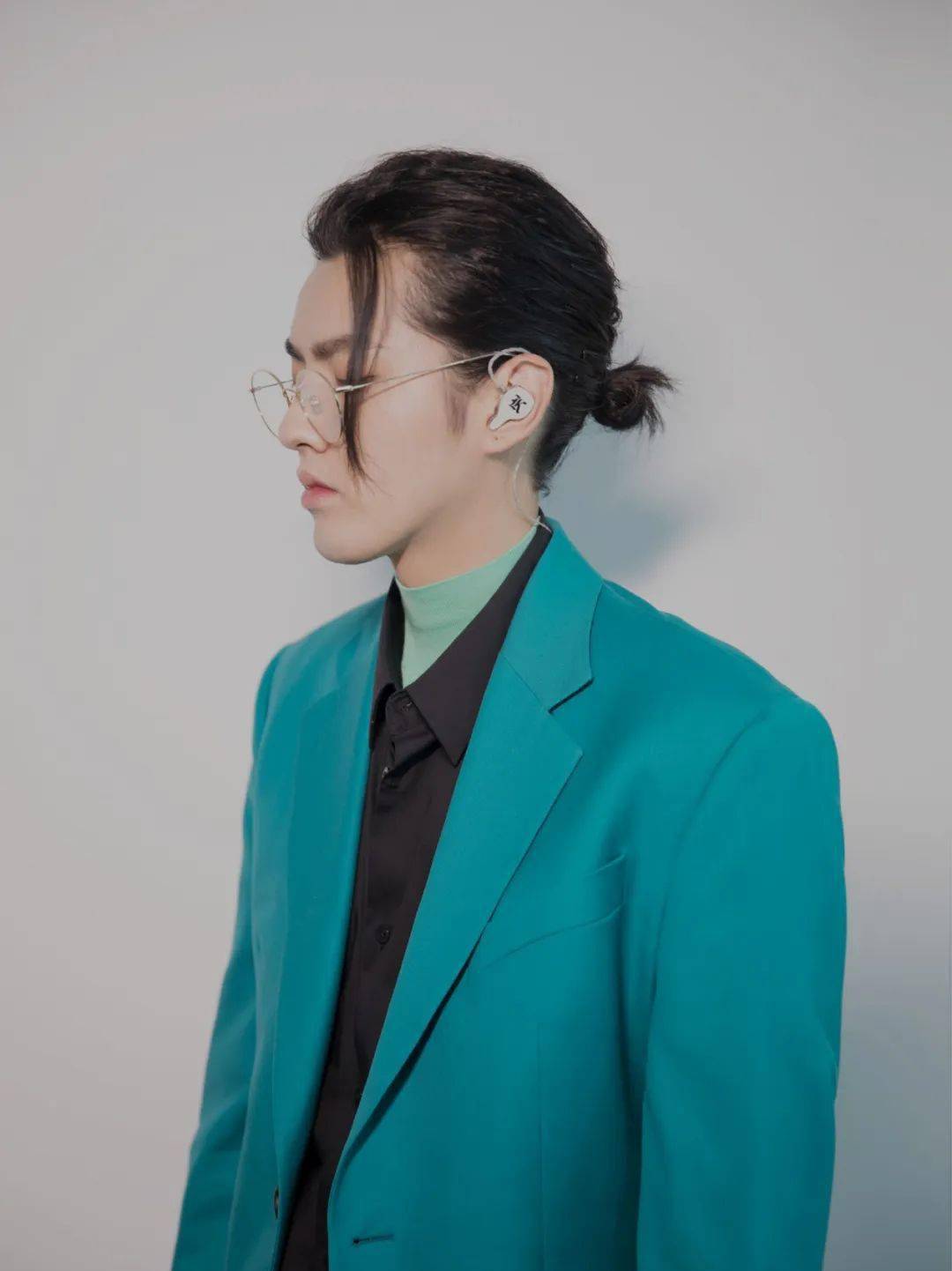 一个对的发型能够让脸看起来小了10%~20%这一点男女通用脸小才能让