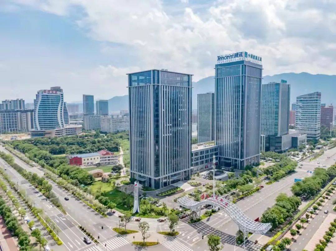2022全面升维！高新区迈入“新”时代_配套_规划_项目