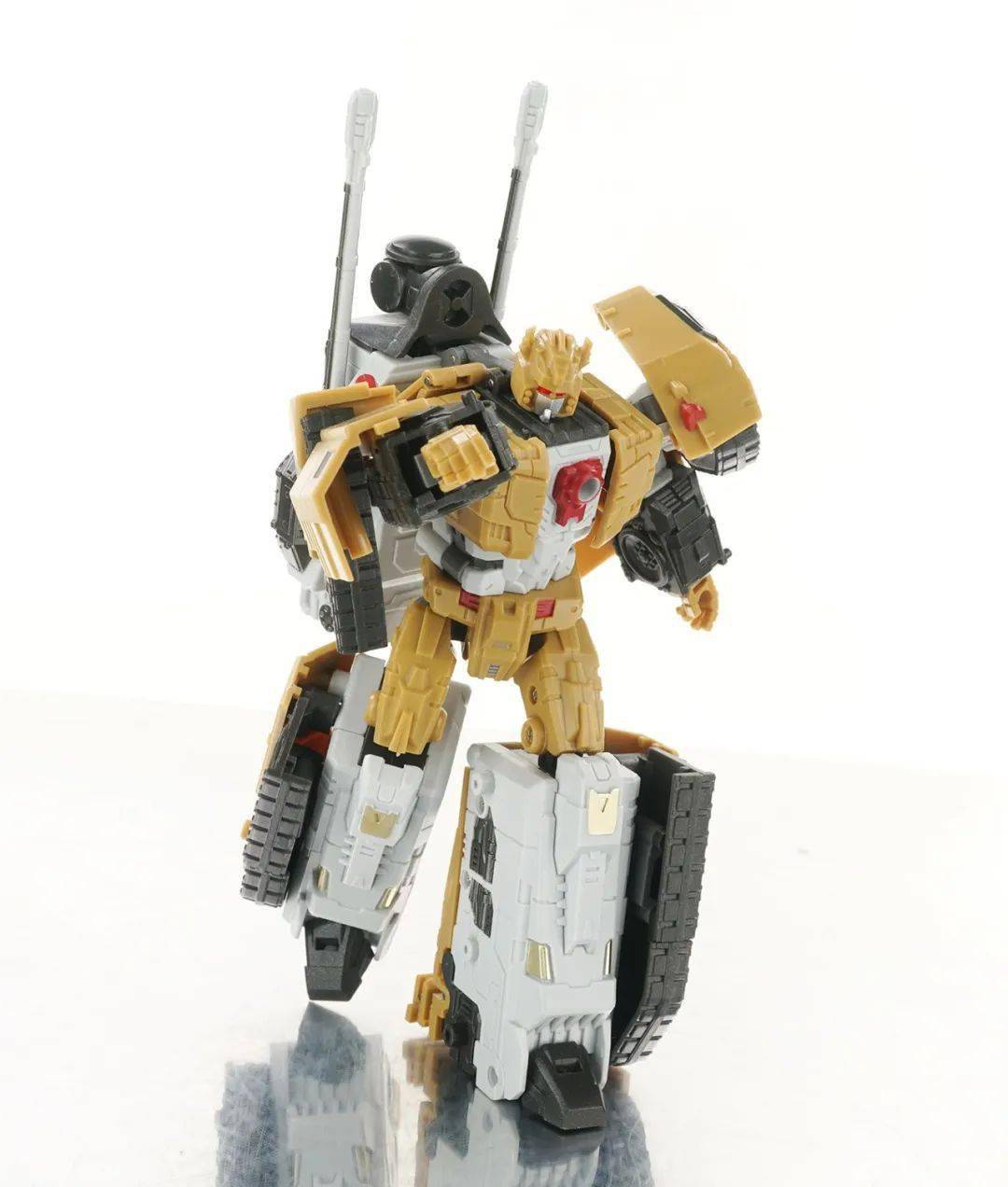 模玩资讯变形金刚第三方tfc哈迪斯煞星关节重置版