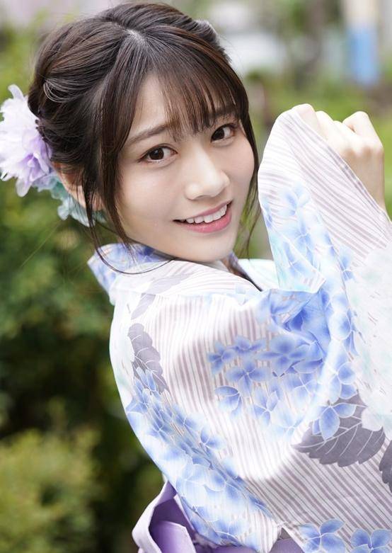 娇嫩q弹的身材欲罢不能日本小姐姐河北彩花精致美照