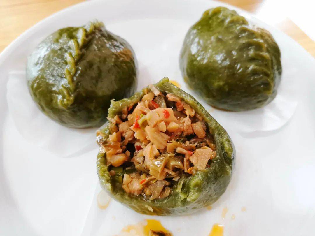 就离谱龙游这家小吃店的清明粿想吃居然要靠抢