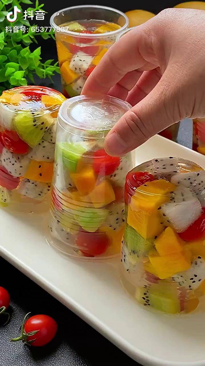 夏日水果杯爱生活爱美食美食教程水果杯
