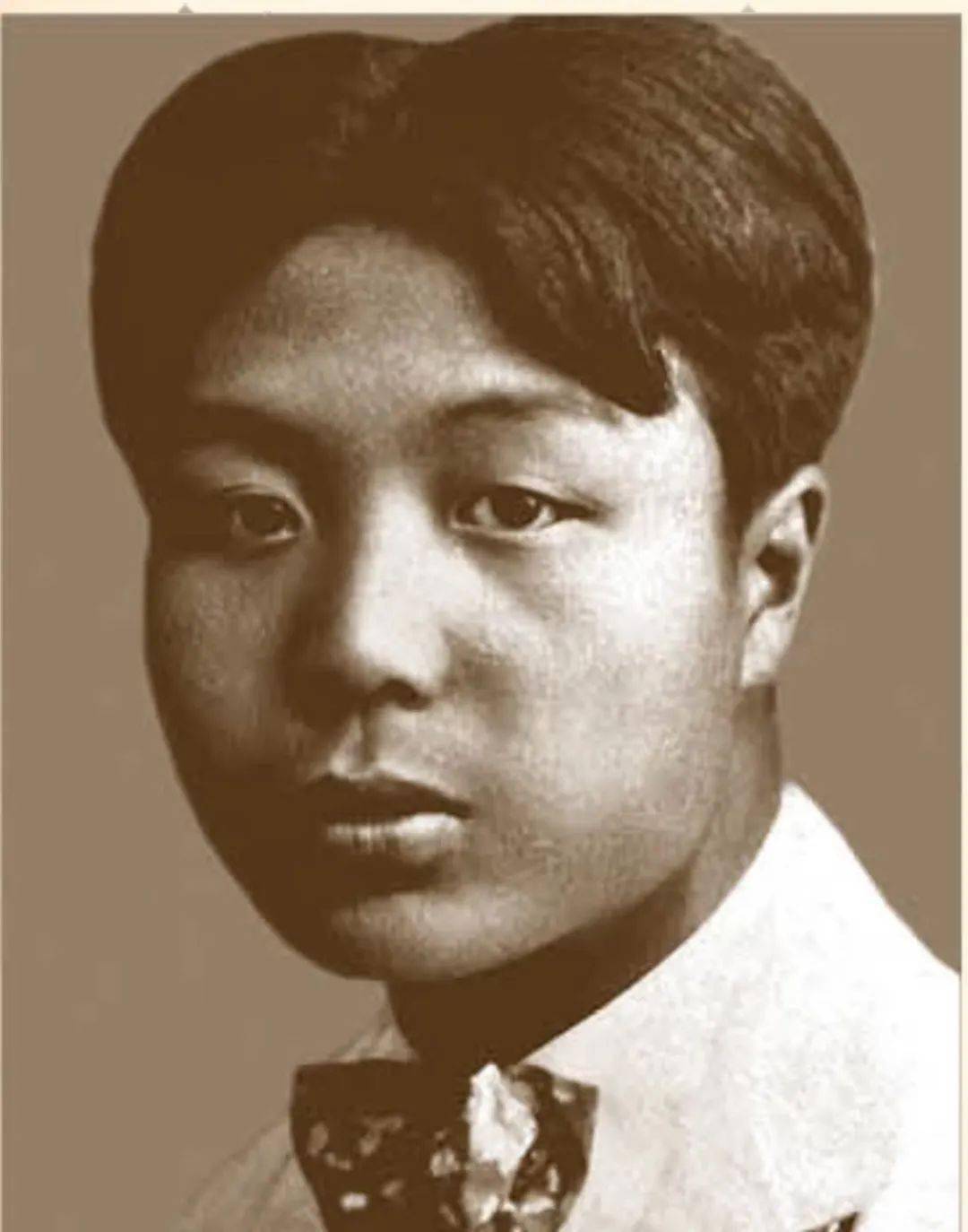 90年前,《北洋周刊》这首词记录了谁的爱情?_黄诚_革命_刘文隐