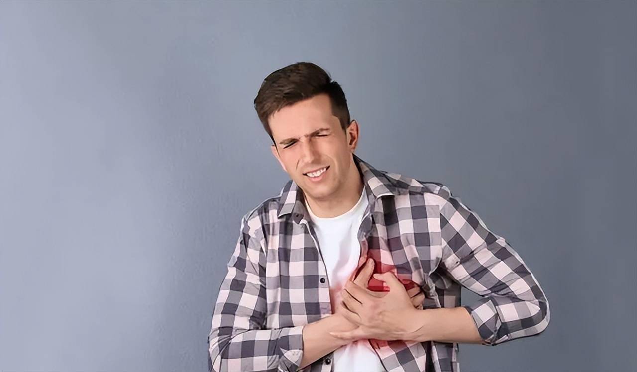 年轻人心脏不好身体会出现哪些特征怎样保养心脏