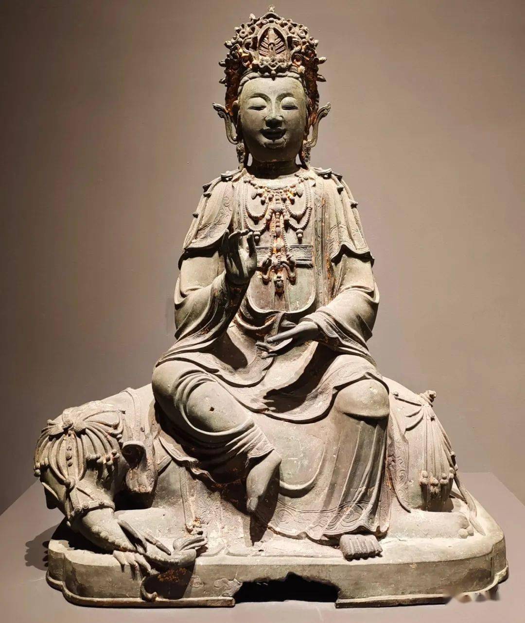 花脚大仙分享《梵影佛光开封市博物馆馆藏明清佛像展》