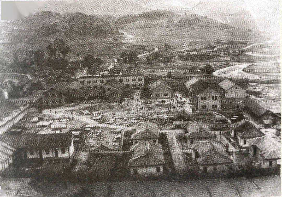 临沧茶旅凤庆茶厂见证滇红的前世今生一