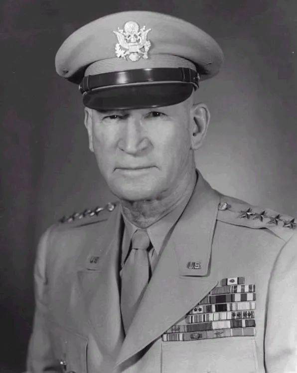 精选好图二战美军名将辛普森