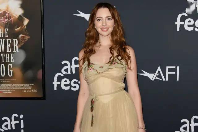 首富马斯克要生10个娃,还给娃办了所学校_格莱姆斯_孩子_老马