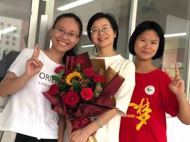 玉林优师淡极始知花更艳记玉林高级中学陈捷老师