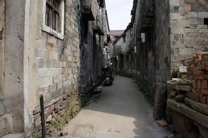 请收藏逐渐消失的水南村