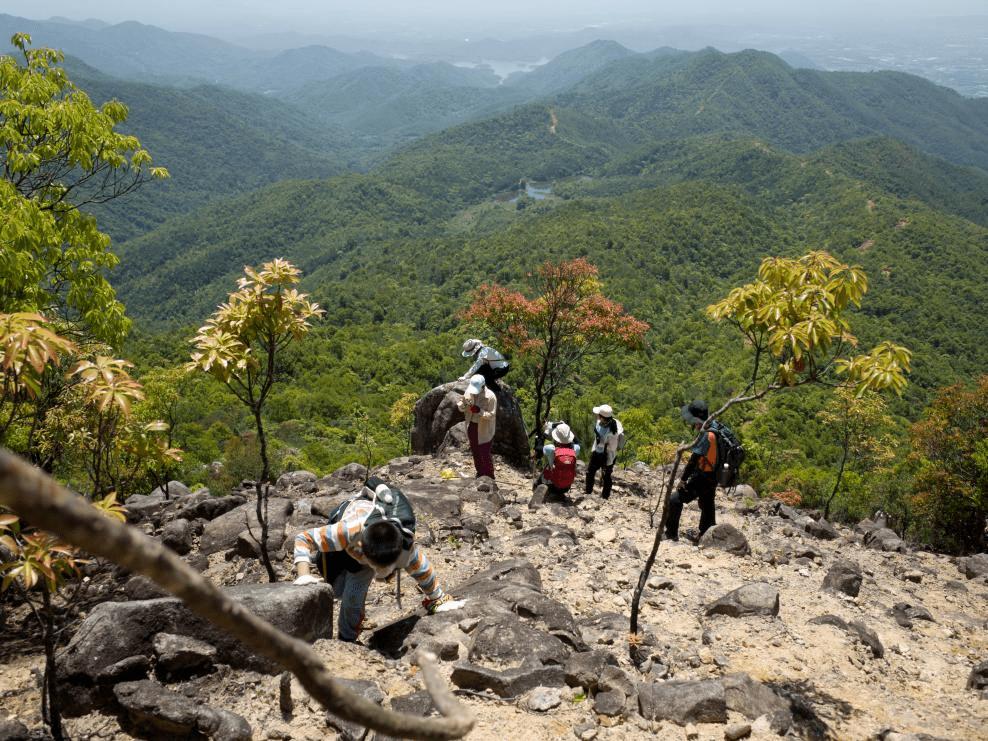 回顧爬山|挑戰85度的雞籠山,我們成功啦_惠東_惠州市_終點