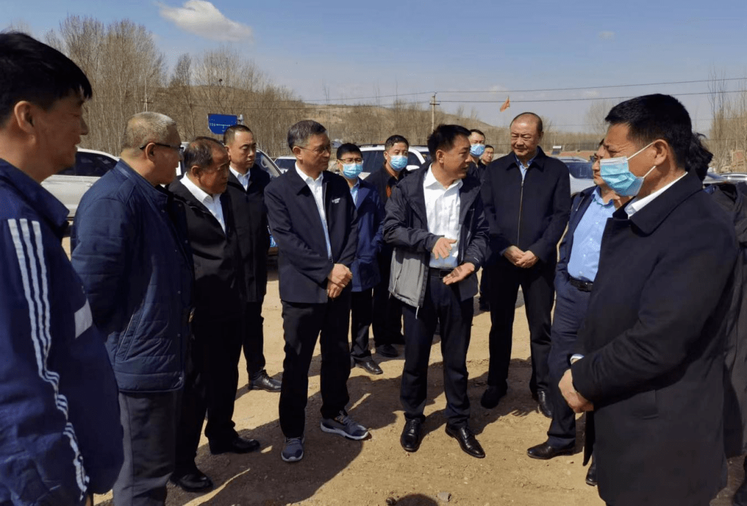 4月3日-10日,元宝山区委书记曹智勇对全区经济运行,项目建设等工作