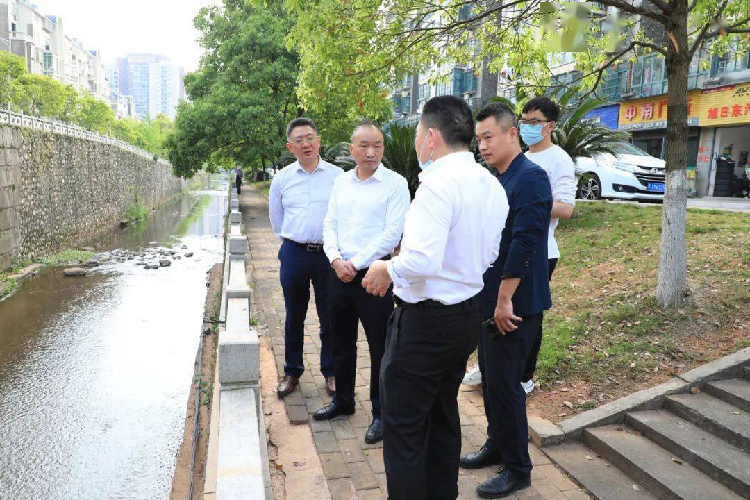 坚决守住安全环保底线——杨博督导安全生产和环保亿博电竞 亿博官网工作(图2)