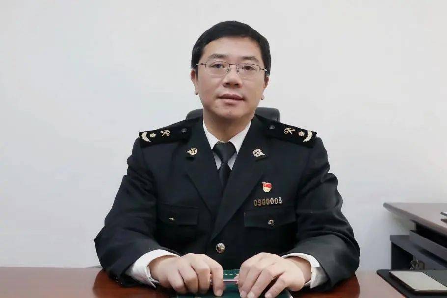 汇聚百倍合力抒写百日答卷金钥匙杂志发布大连海关文章