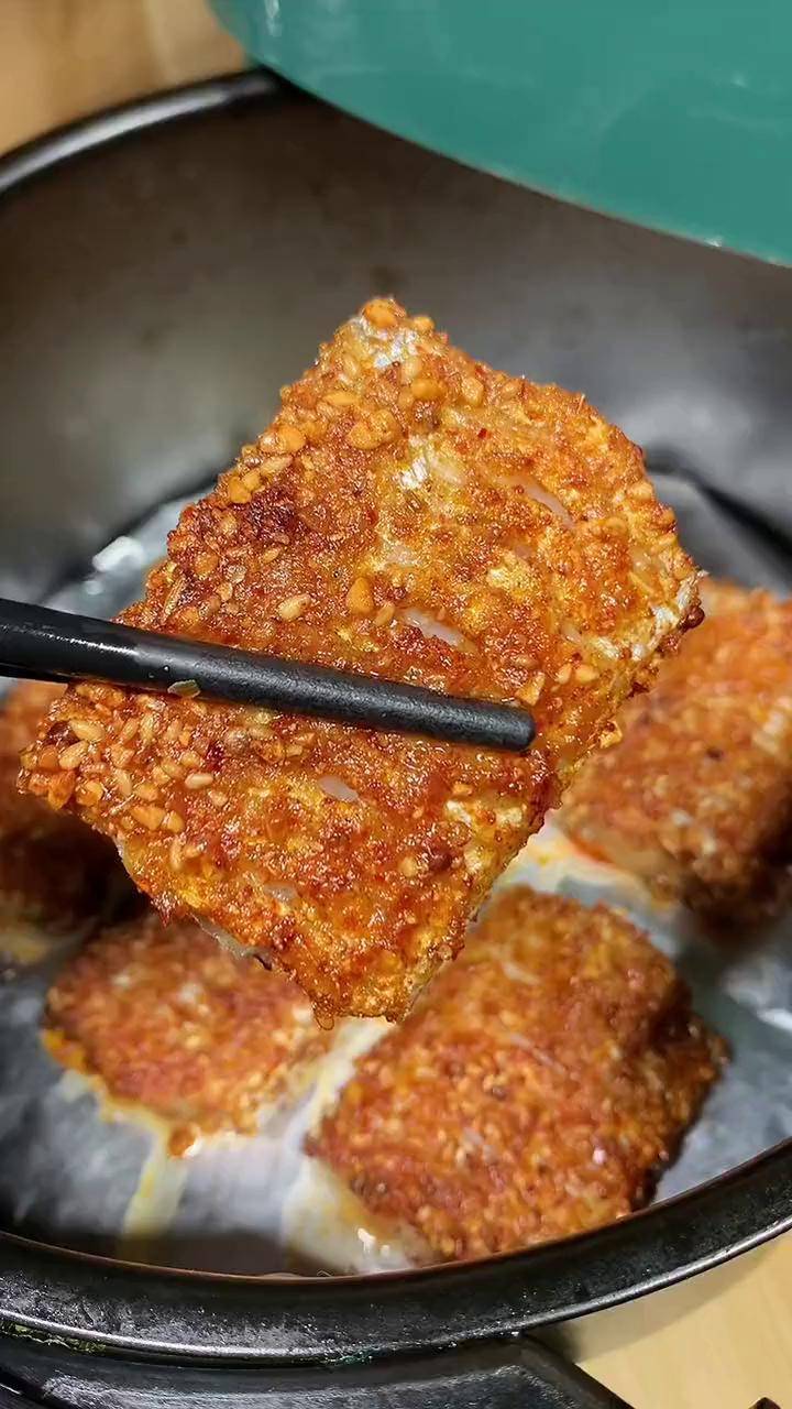 空氣炸鍋做的烤帶魚外酥裡嫩鮮香入味